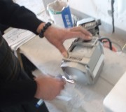 陳監(jiān)理在檢測電線電阻安全系數(shù)